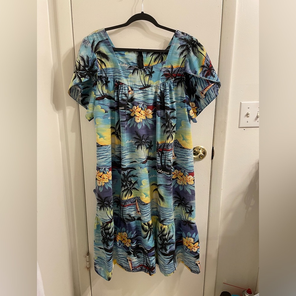 Vintage Royal Creations Hawaii MuuMuu Dress Sunset Beach Size 2XL